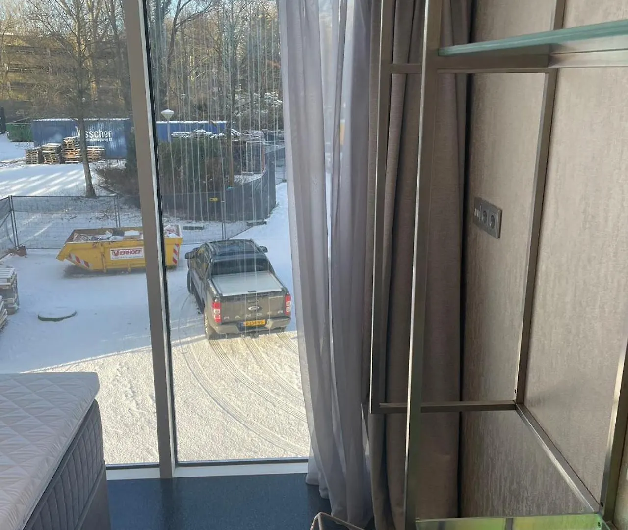 Diamond Capsule Hotel Amsterdam South Amstelveen